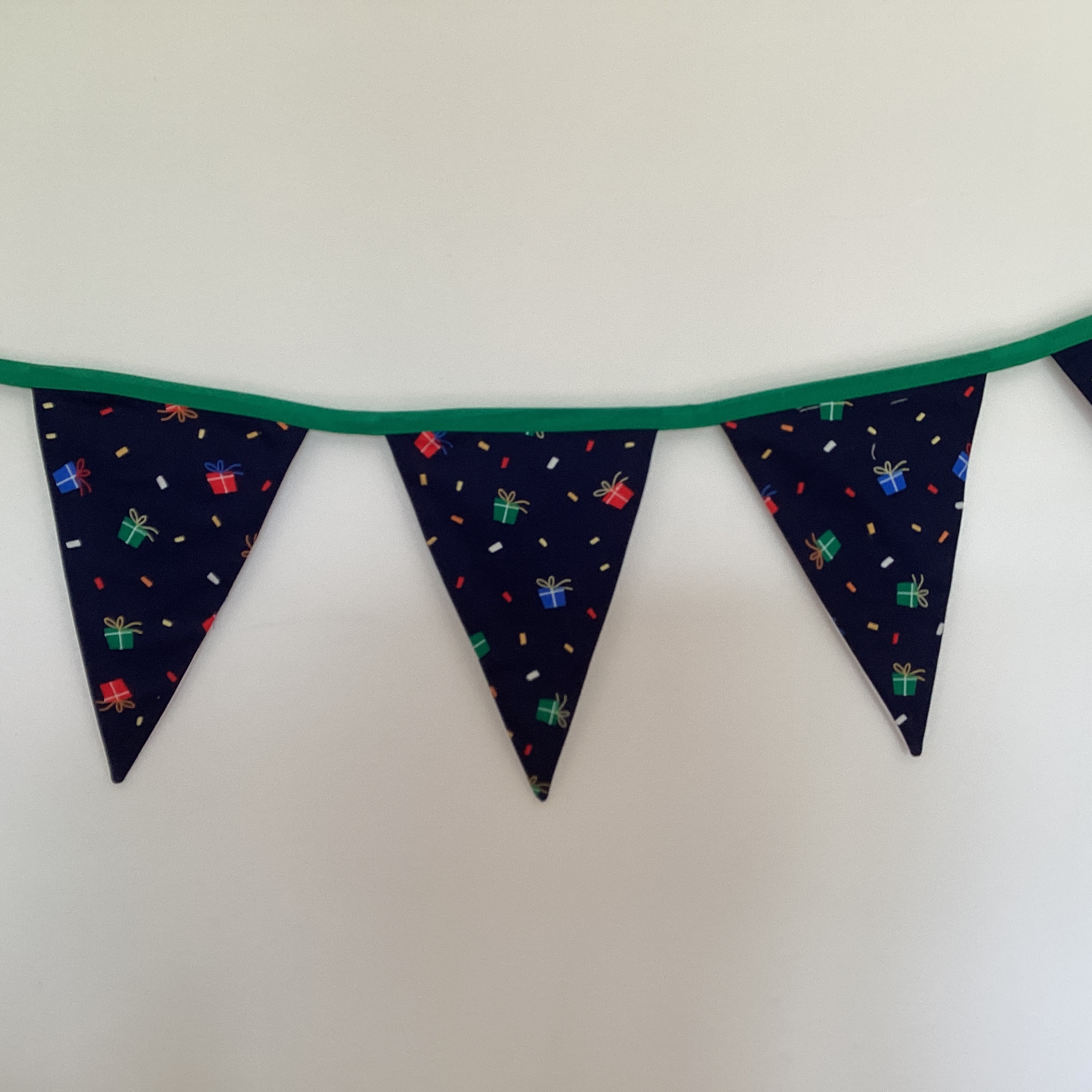 Christmas Bunting - presents on navy