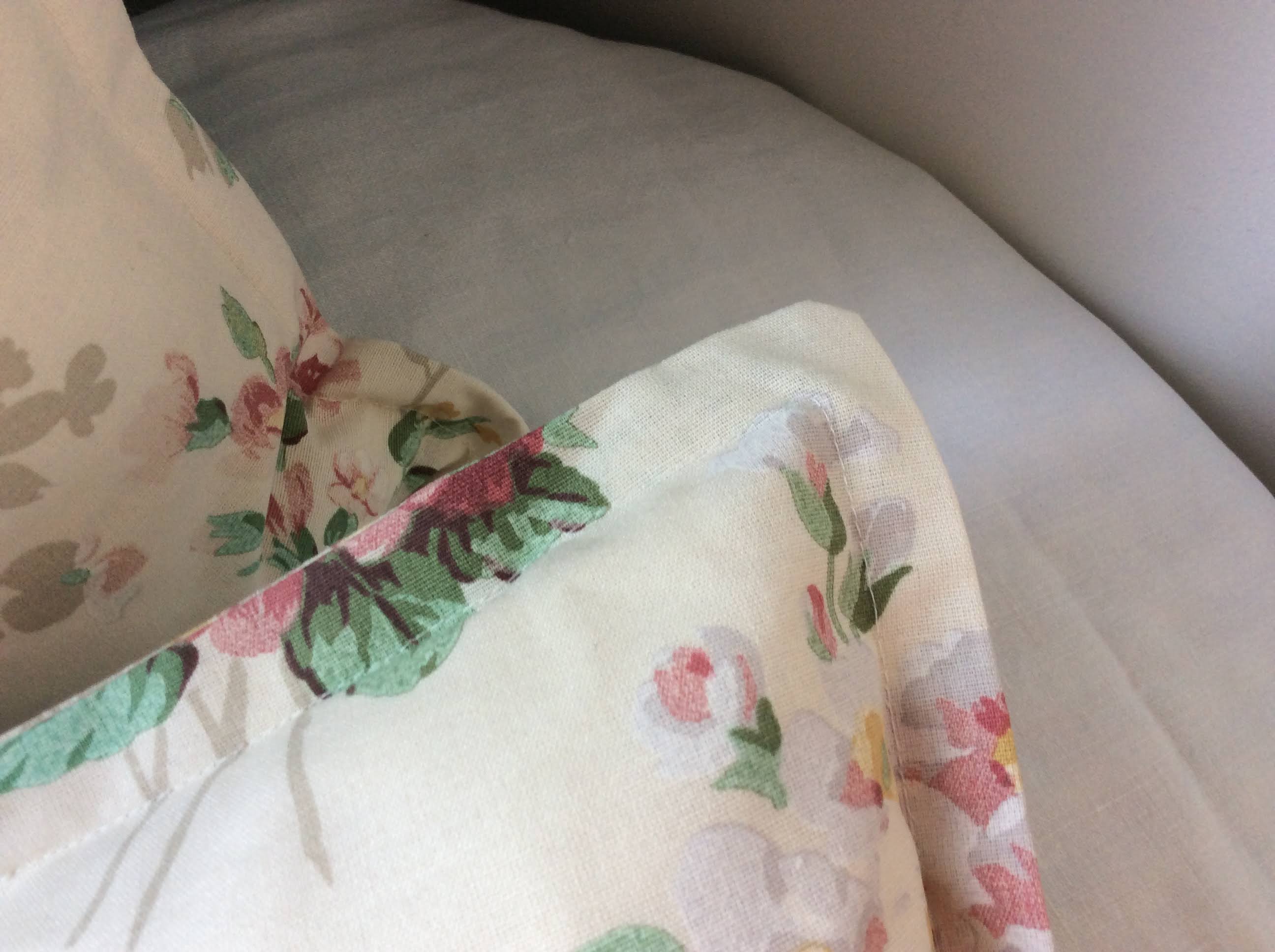 Cushions - dusty pink flowers