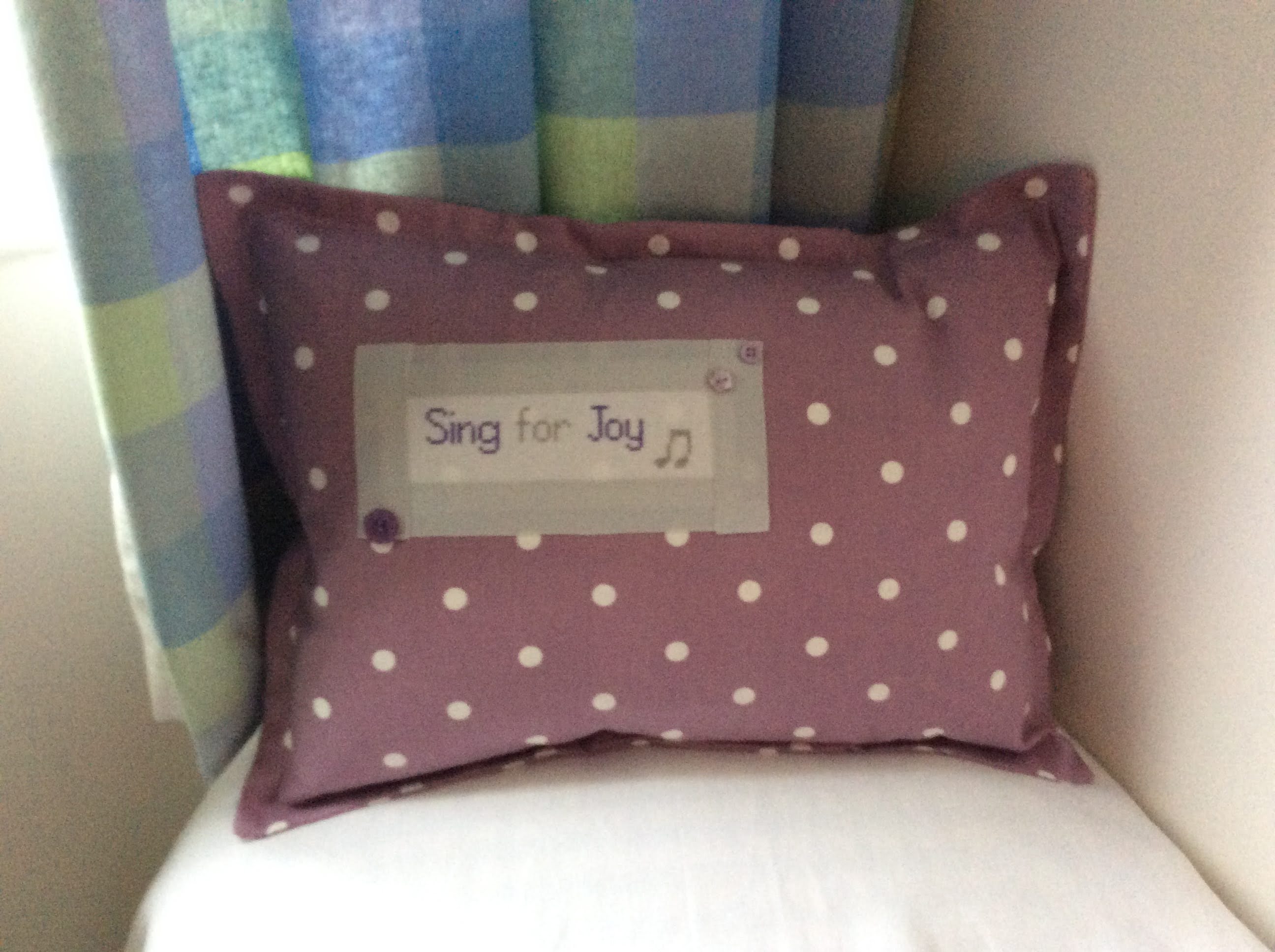Cushion - sing for joy