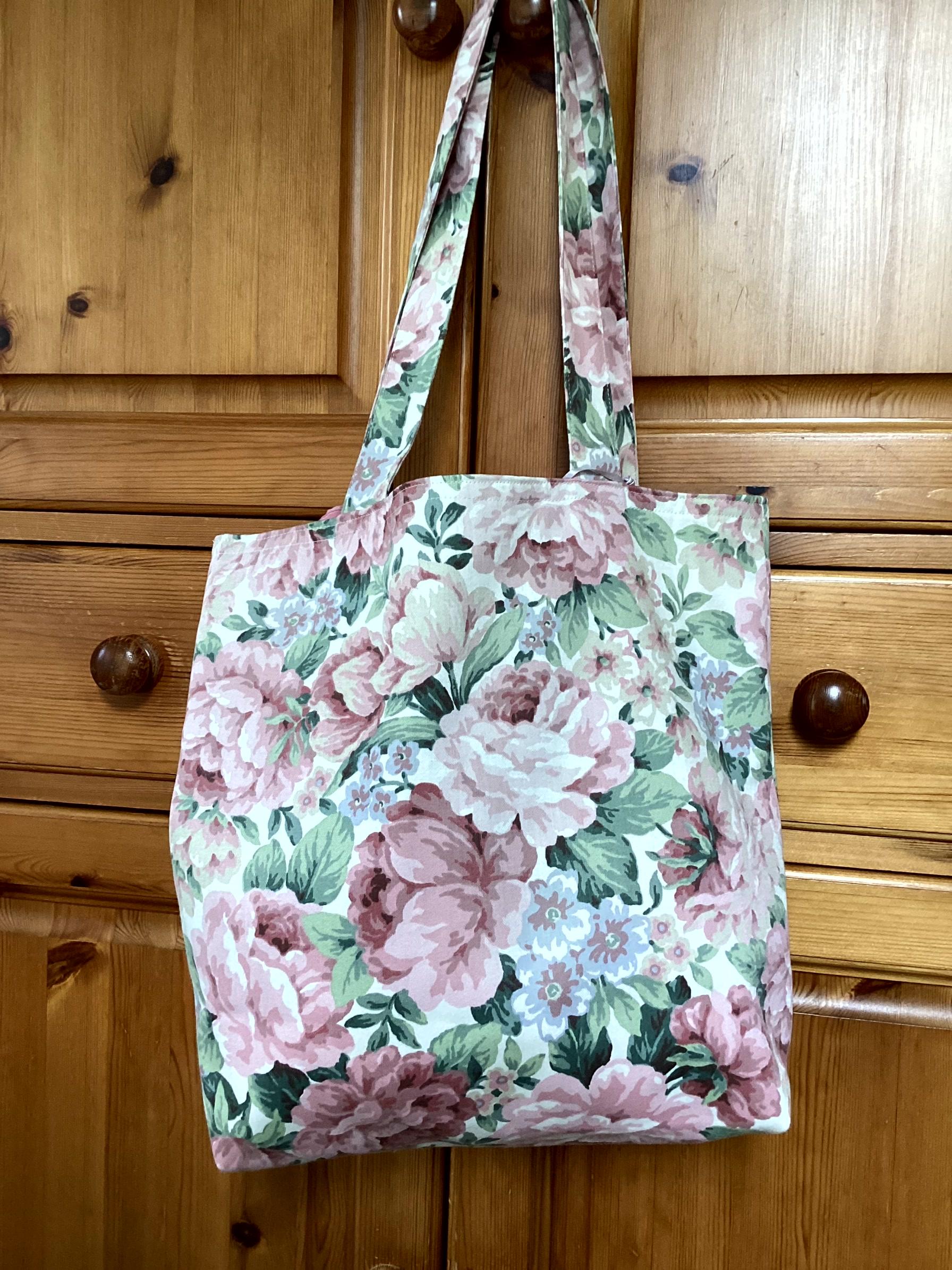 Tote Bag - large pink flowers