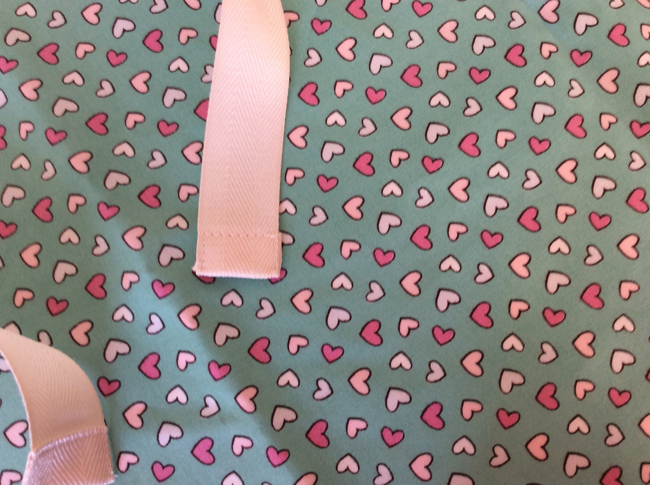 Child's Apron - hearts