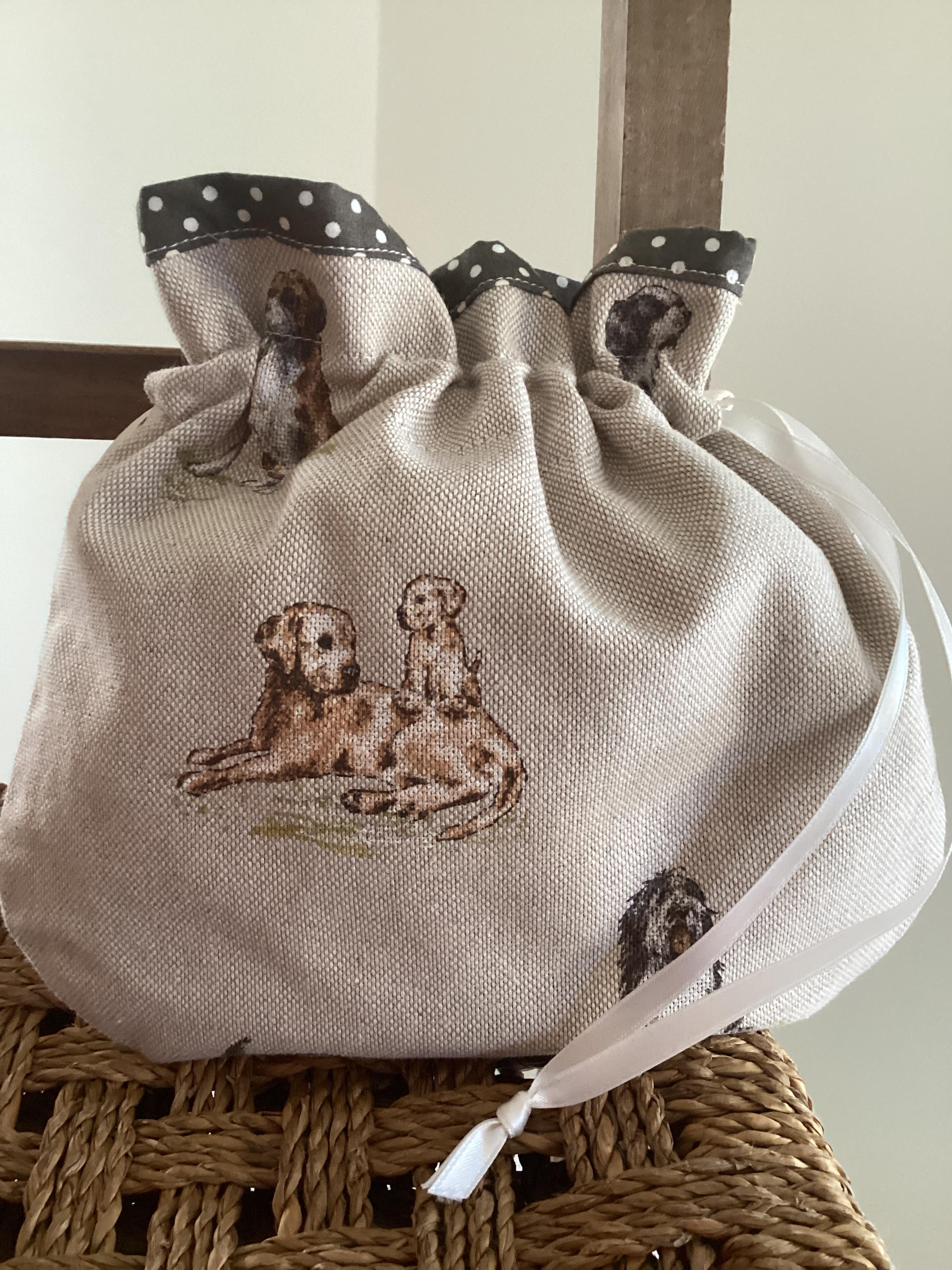 Drawstring Bag - dogs and spots