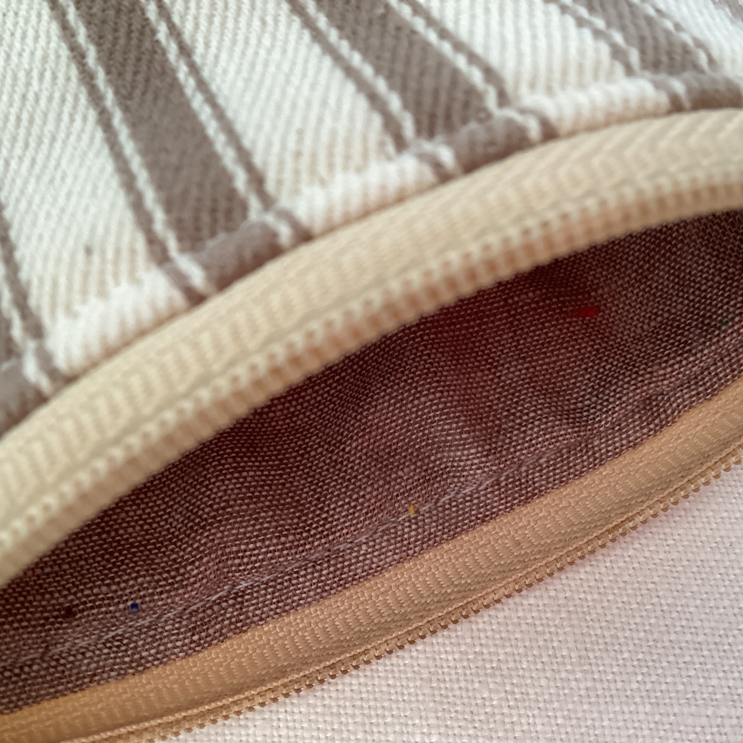 Zipped Coin Purse - beige and cream stripe