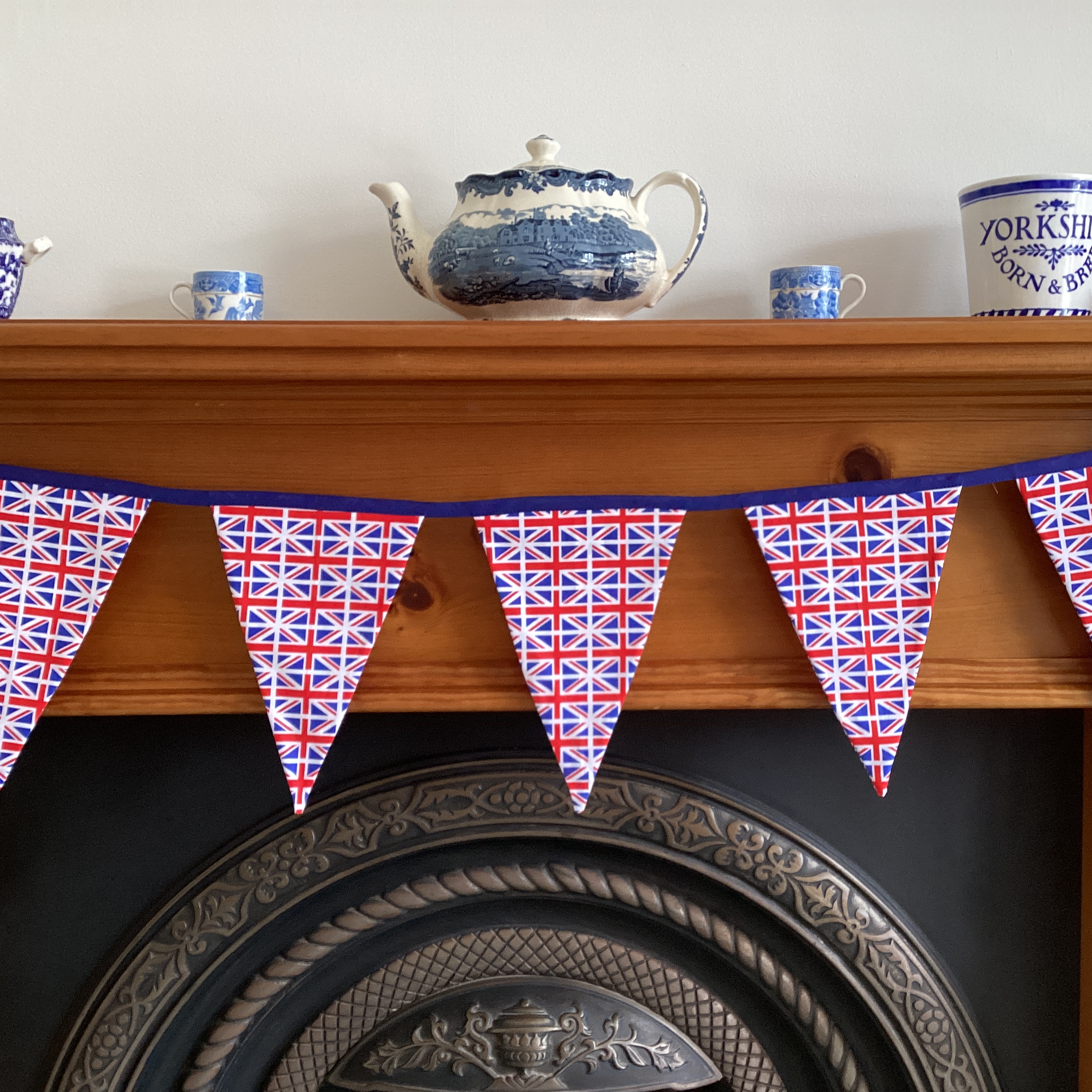 Bunting - Union Jack flags