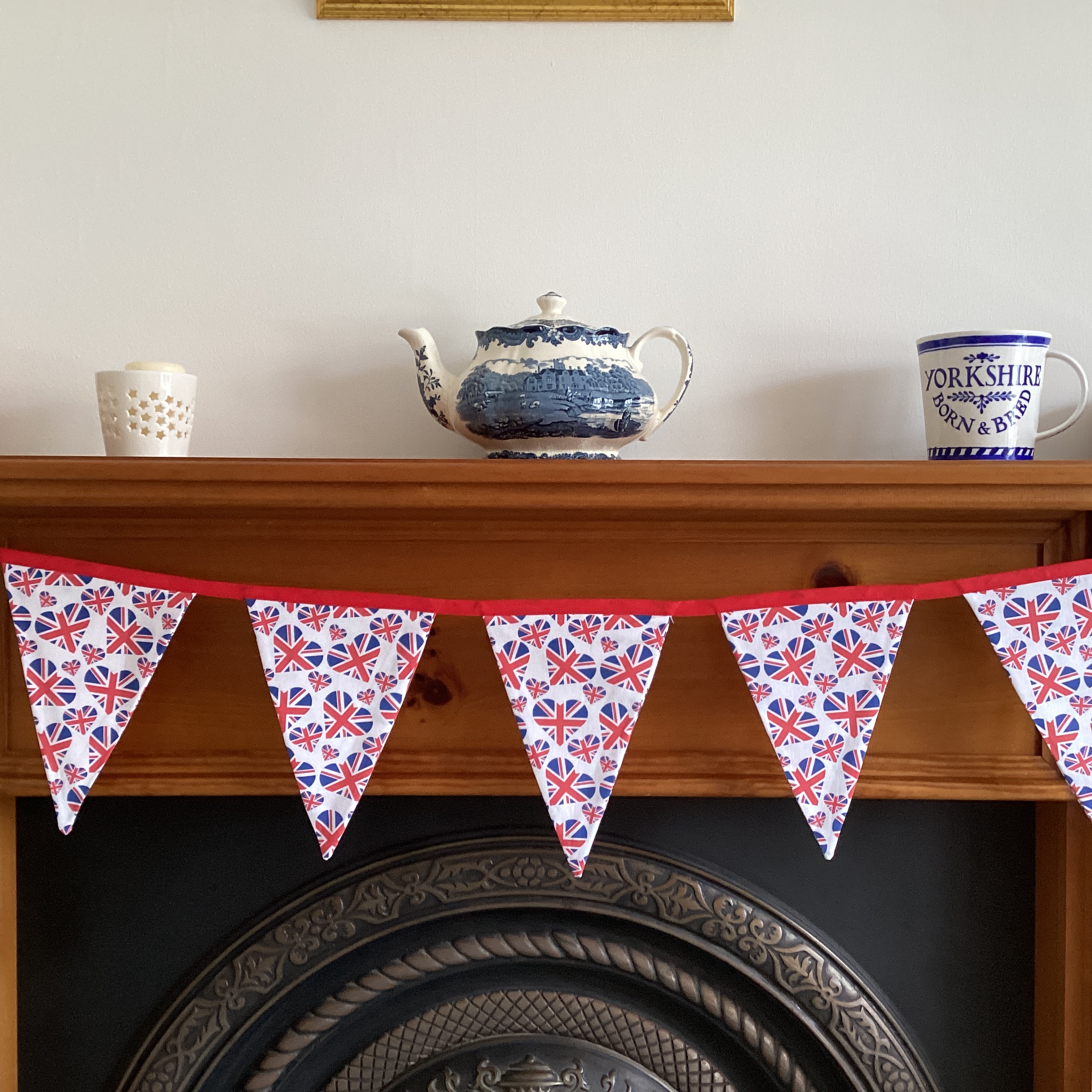 Bunting - Union Jack hearts