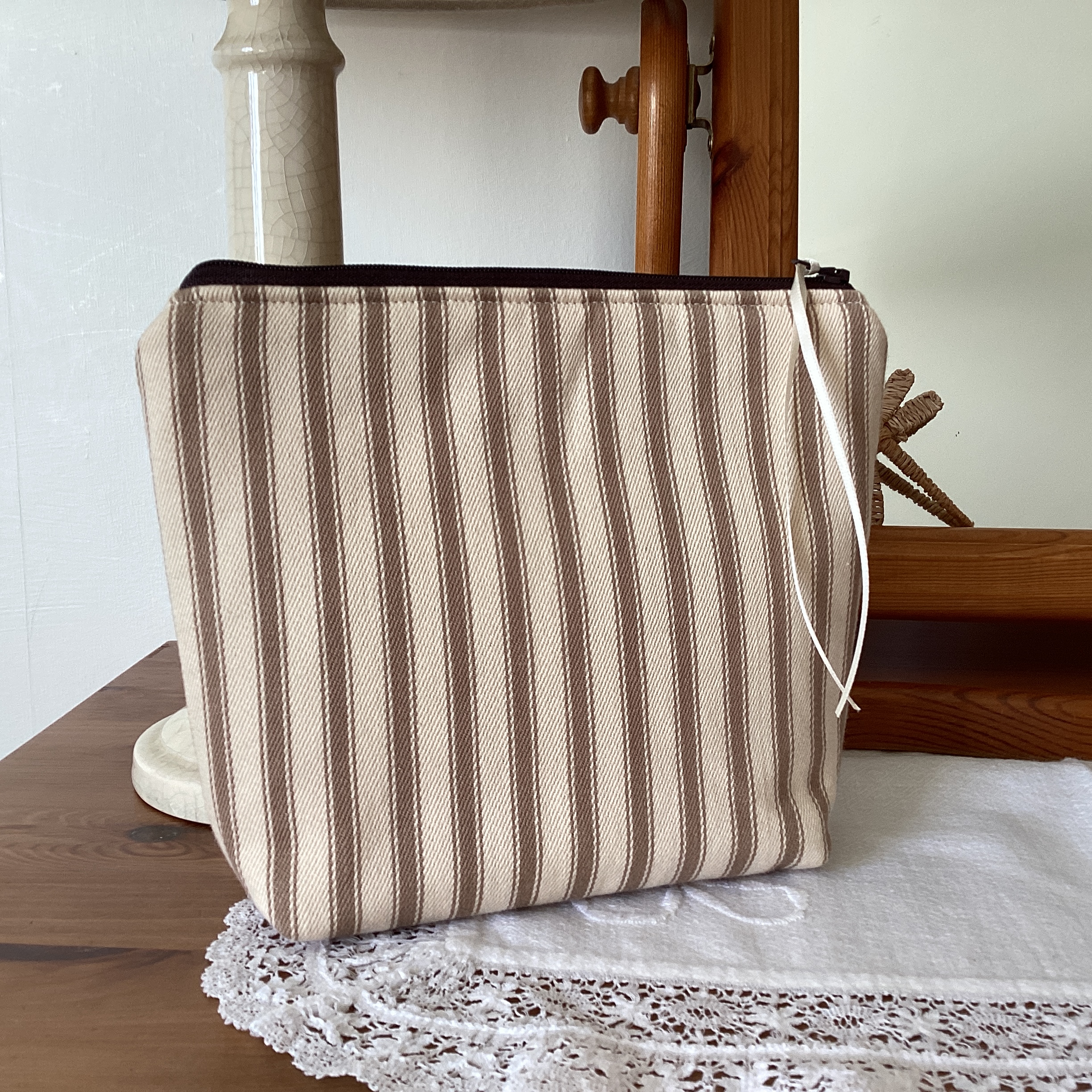 Zipped Pouch - beige and cream stripe