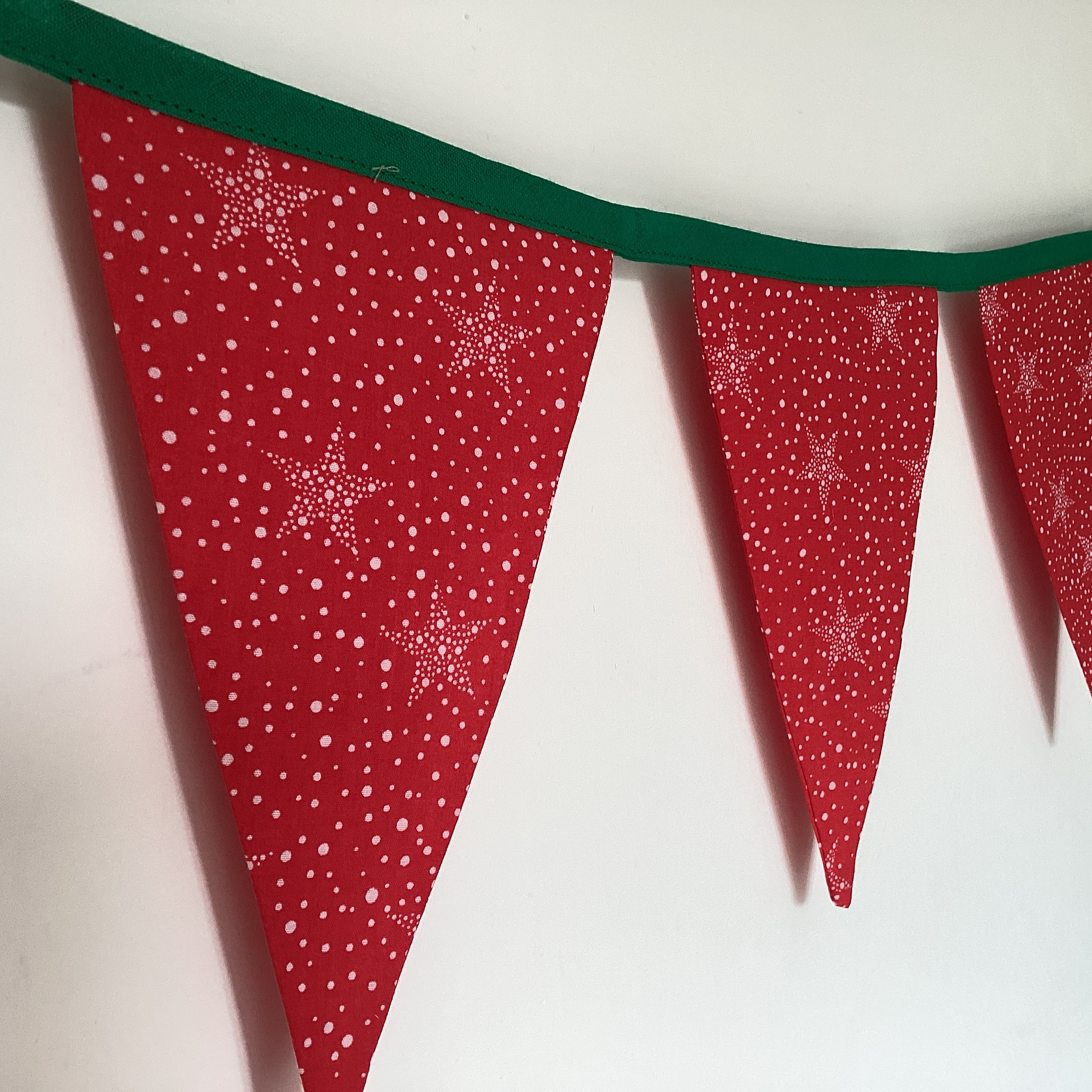 Christmas Bunting - red with white stars