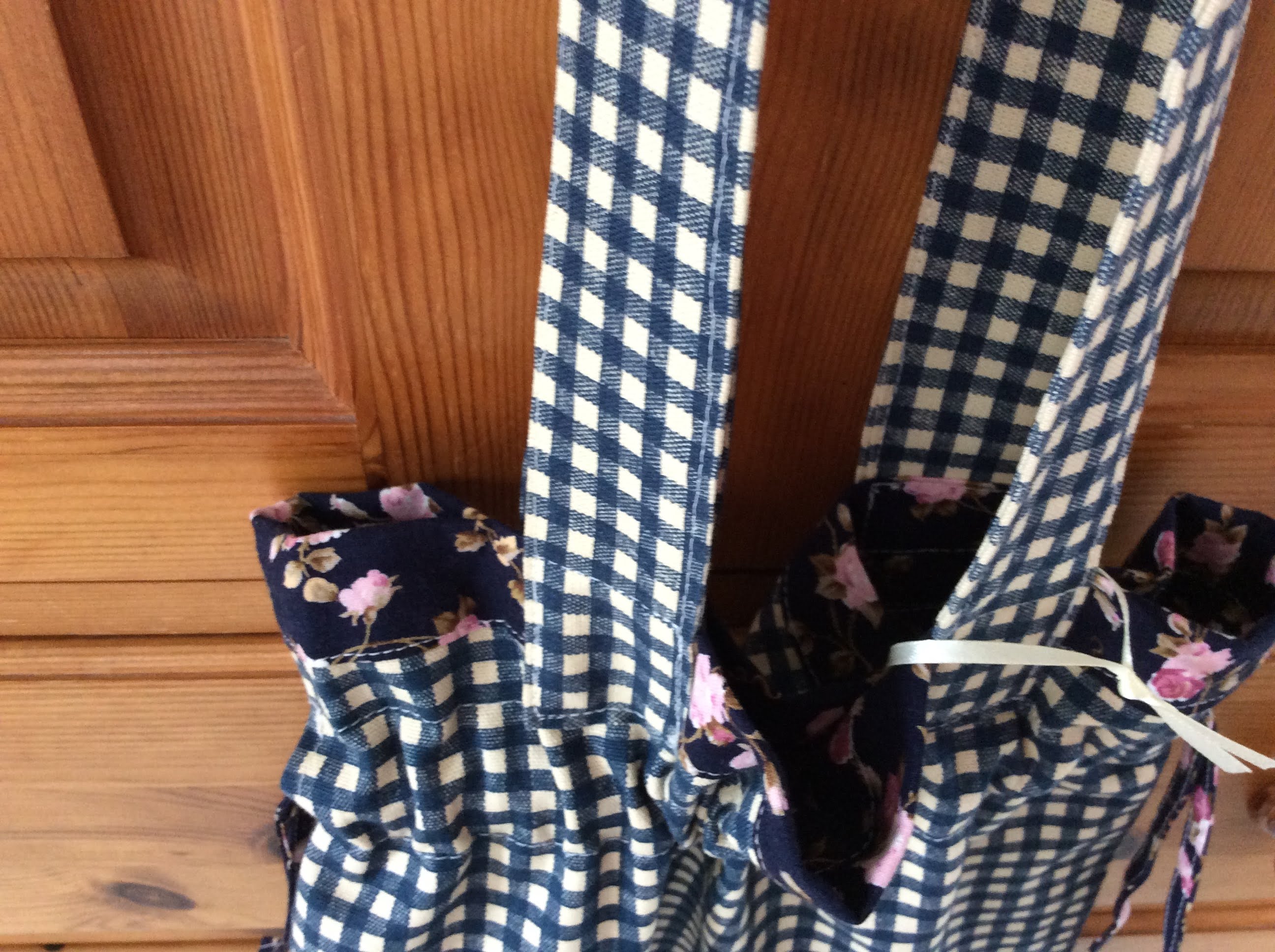Tote Bag - dark blue check and floral