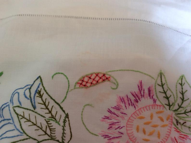 Embroidered Table Cloth - fine flowers