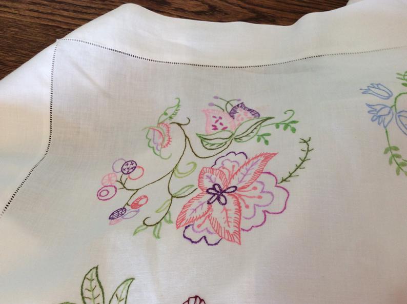 Embroidered Table Cloth - fine flowers