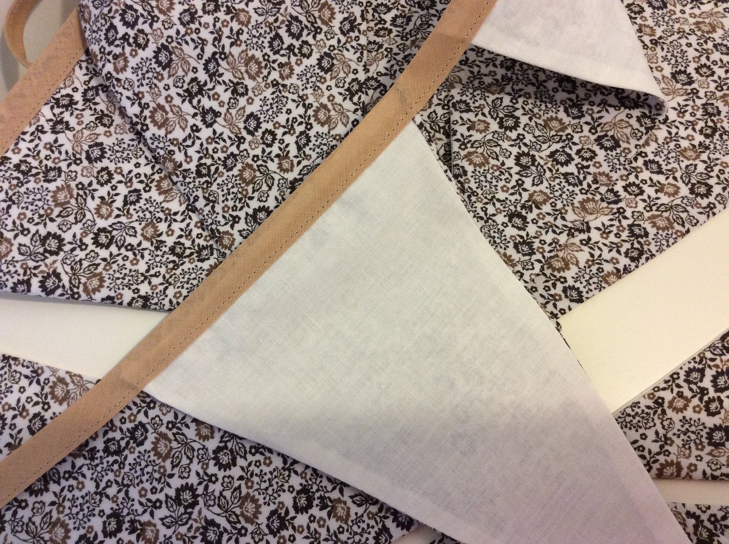 Bunting - beige and brown flowers
