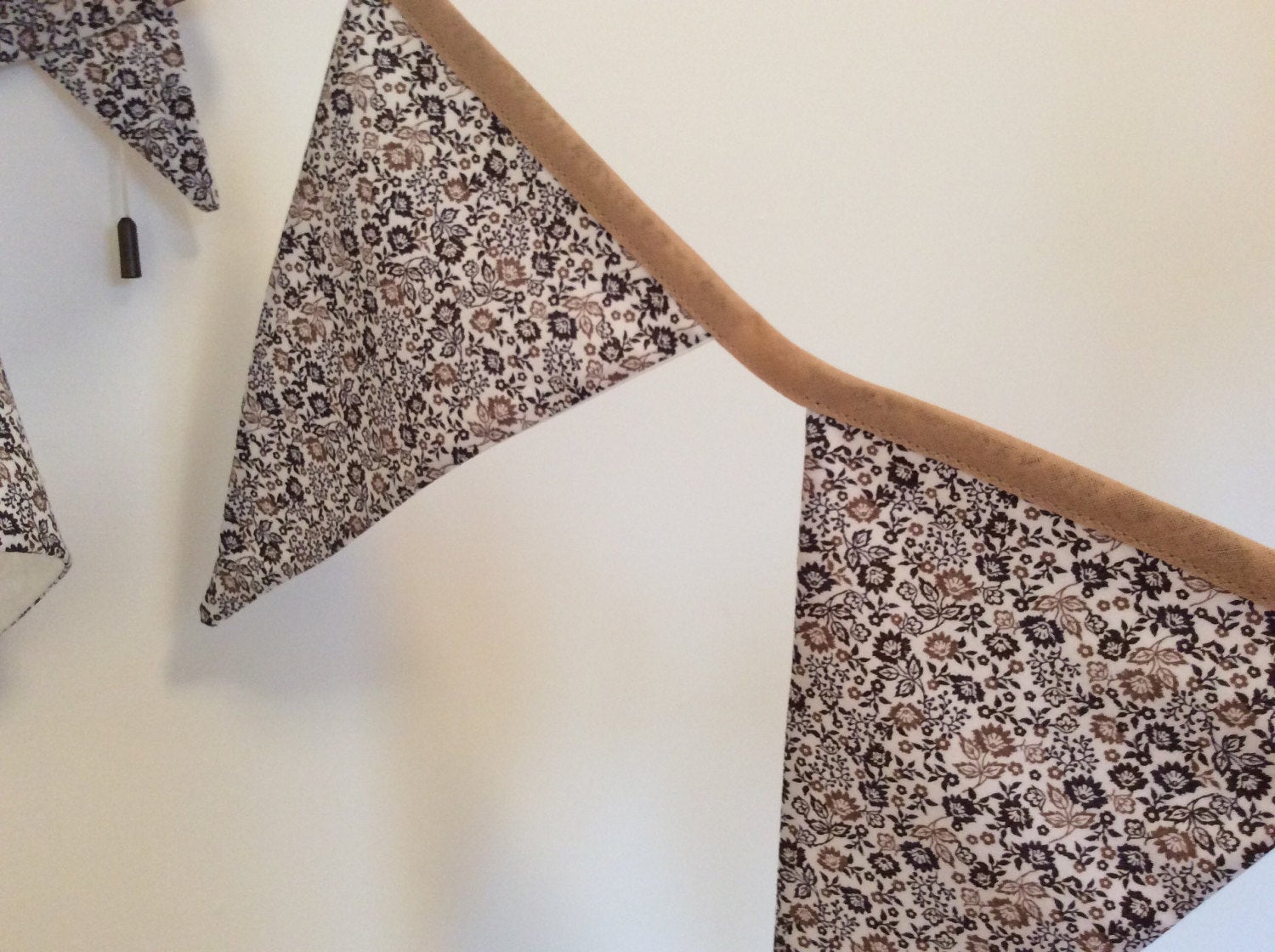 Bunting - beige and brown flowers