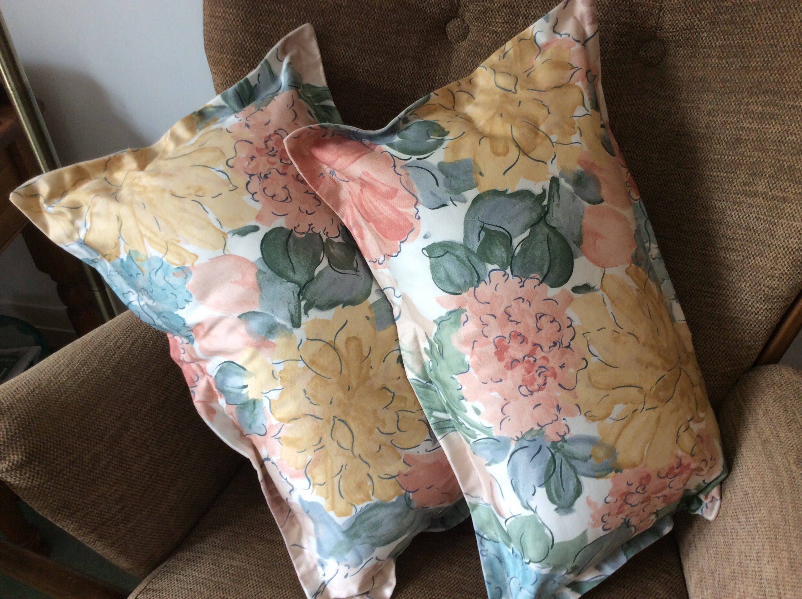 Cushions - large pale flowers