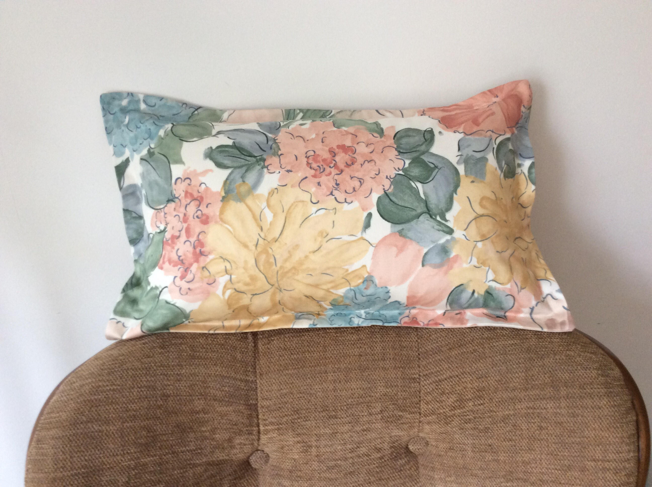 Cushions - large pale flowers