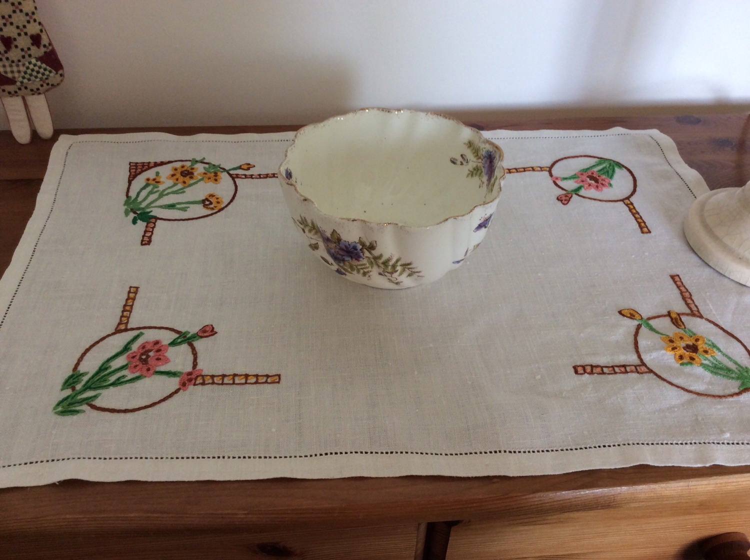 Embroidered Tray Cloth - yellow and pink corners