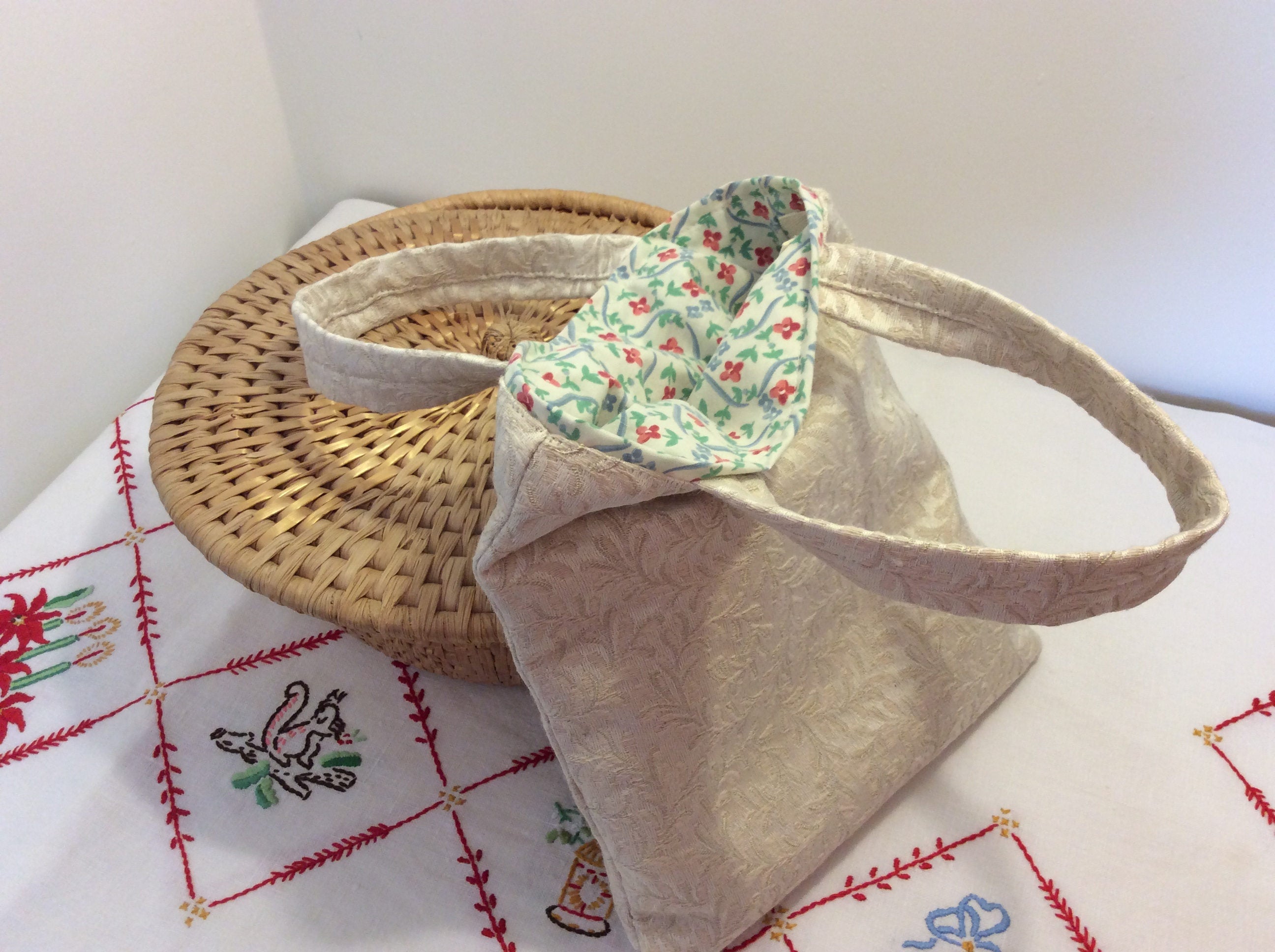 Small Tote Bag - cream and flowers