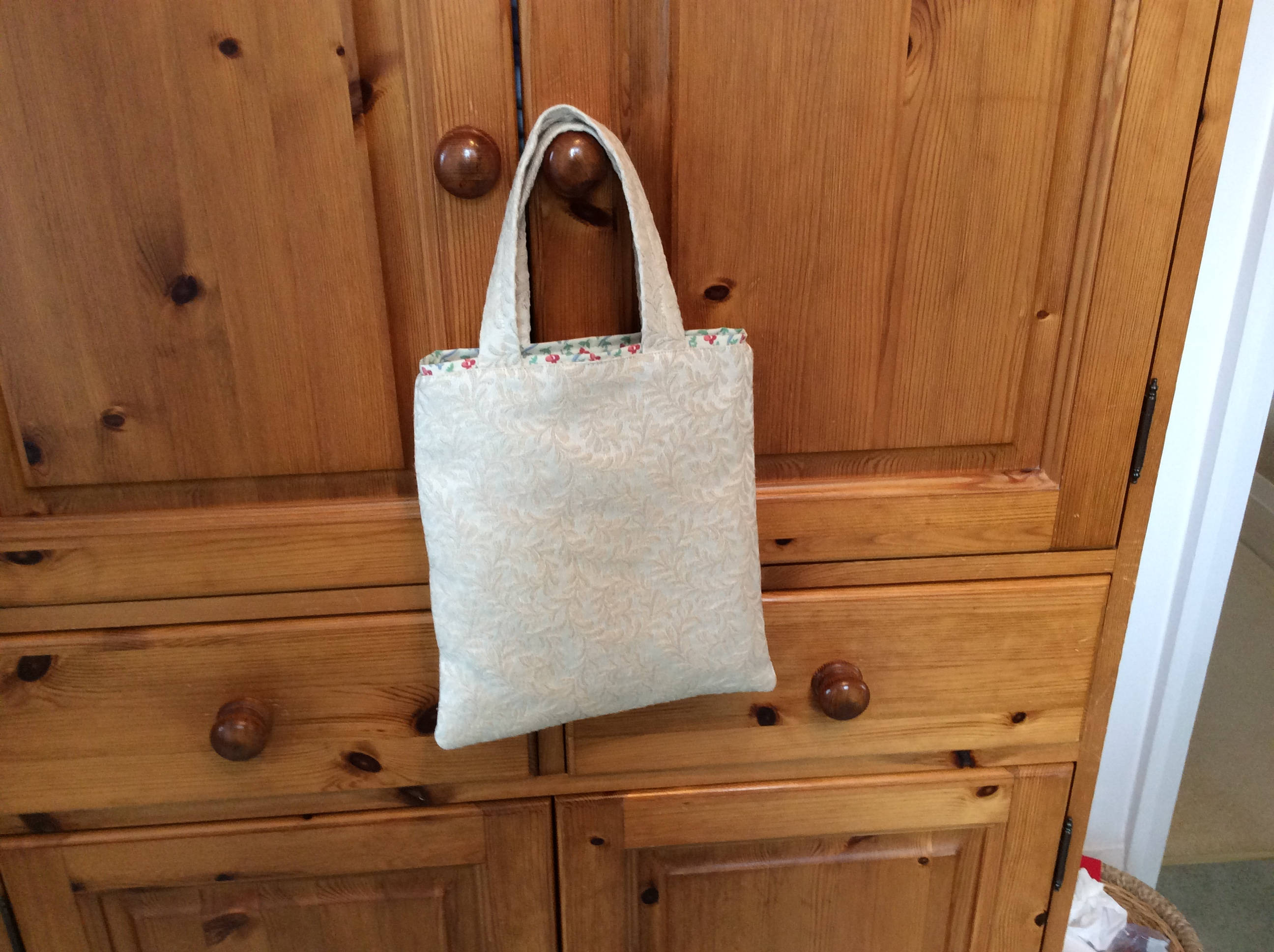 Small Tote Bag - cream and flowers