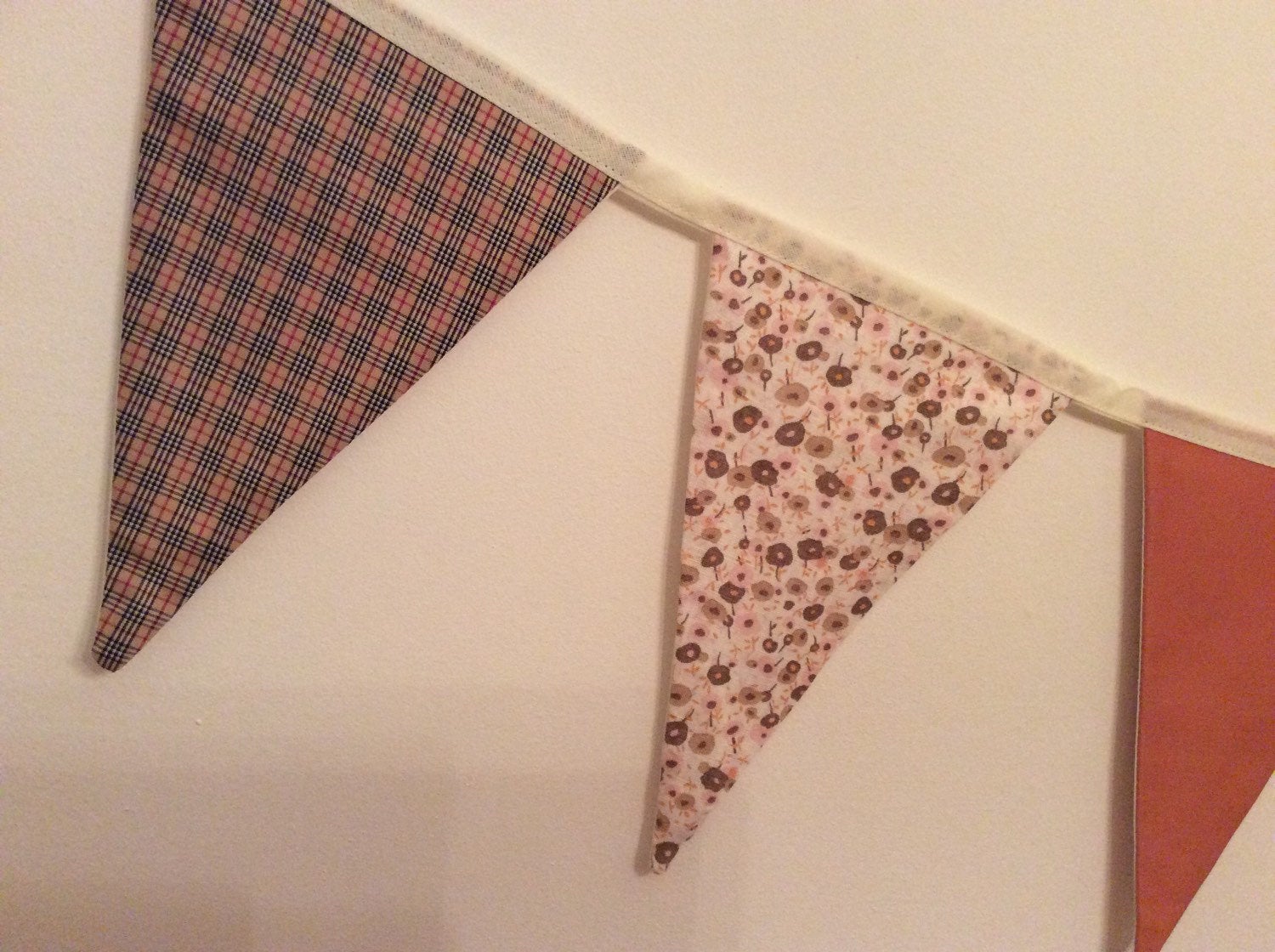 Bunting - peach and beige flowers