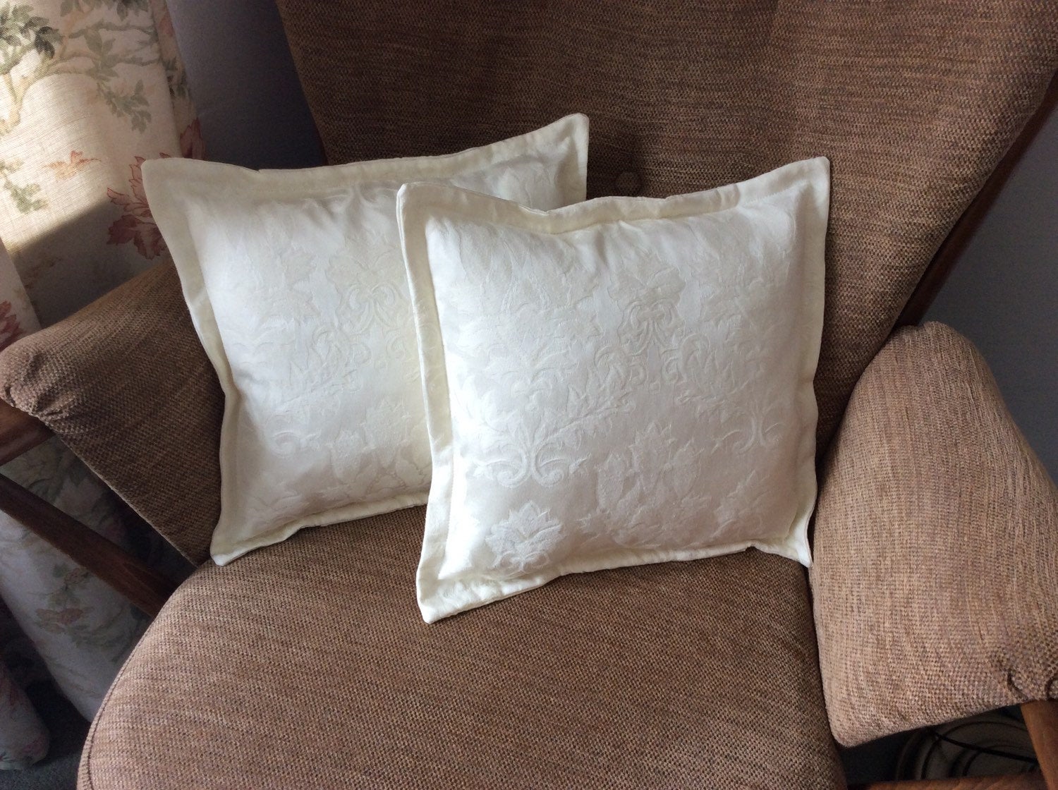 Cushion - cream brocade